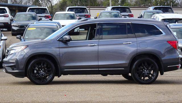 2022 Honda Pilot Touring 7-Passenger FWD photo