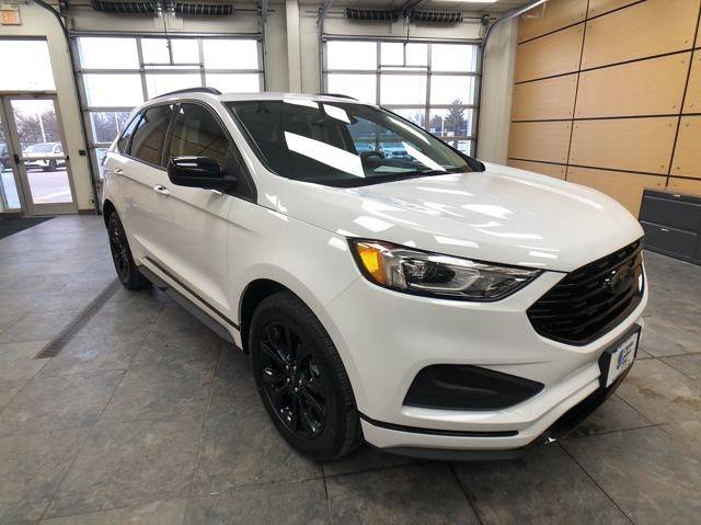 2022 Ford Edge SE AWD photo