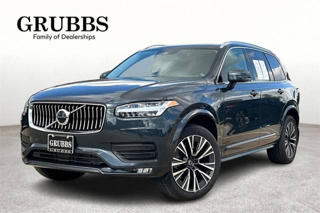 2022 Volvo XC90 Momentum AWD photo