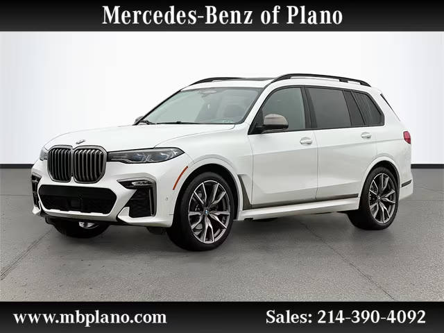 2022 BMW X7 M50i AWD photo