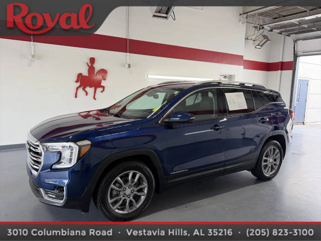 2022 GMC Terrain SLT FWD photo