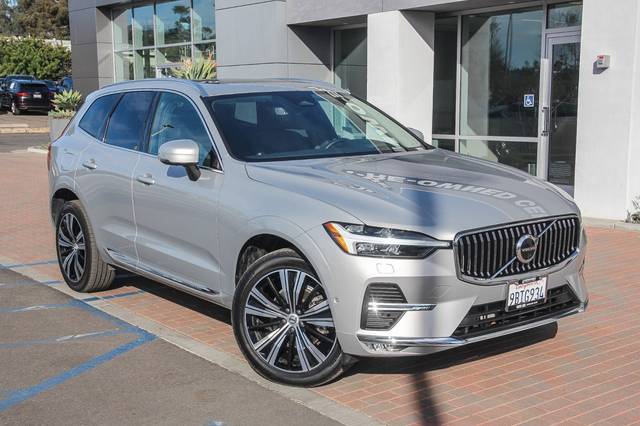 2022 Volvo XC60 Inscription AWD photo