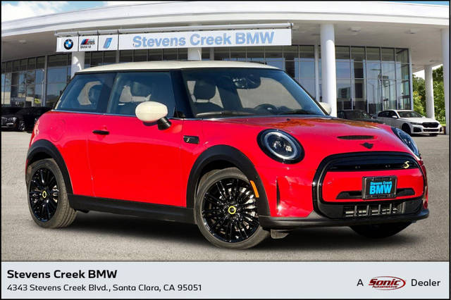 2022 MINI Hardtop 2 Door Cooper SE FWD photo