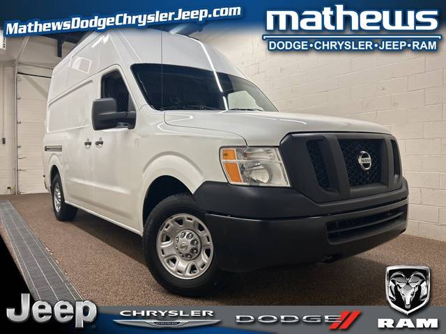 2019 Nissan NV Cargo SV RWD photo