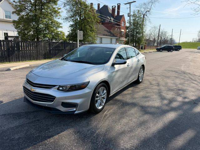2018 Chevrolet Malibu LT FWD photo
