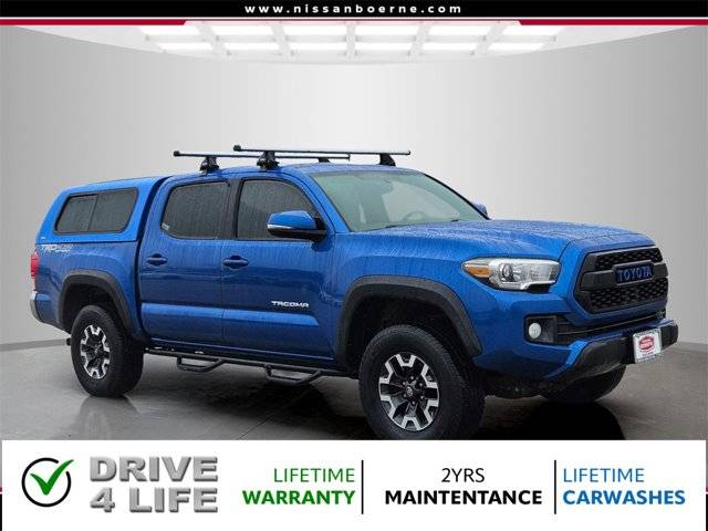 2017 Toyota Tacoma SR 4WD photo