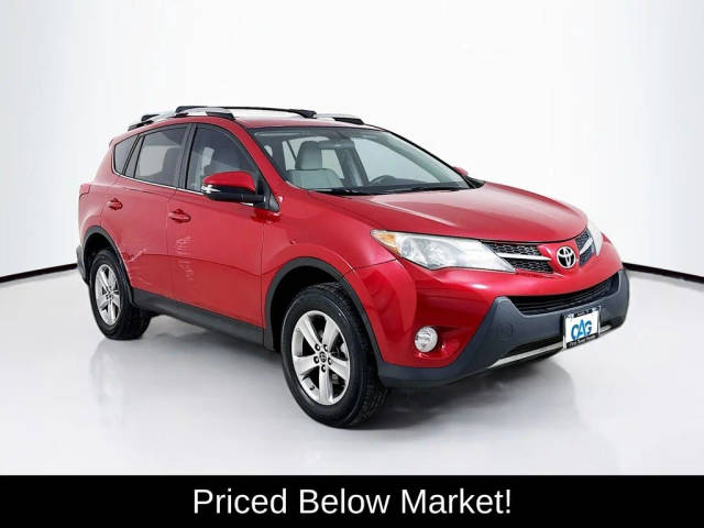 2015 Toyota RAV4 XLE FWD photo