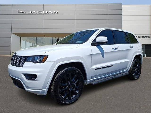 2022 Jeep Grand Cherokee Laredo X 4WD photo