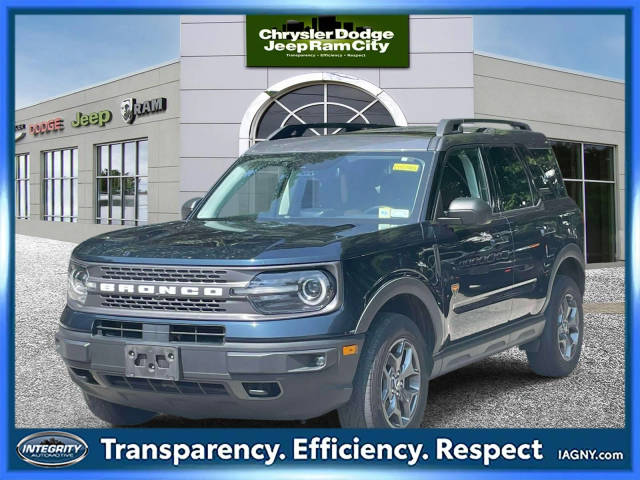 2022 Ford Bronco Sport Badlands 4WD photo