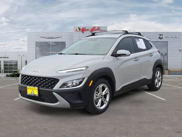 2022 Hyundai Kona SEL FWD photo