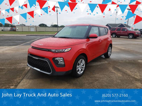 2022 Kia Soul LX FWD photo