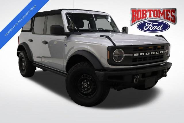 2022 Ford Bronco 4 Door Black Diamond 4WD photo