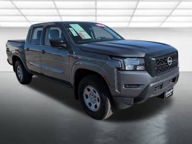 2022 Nissan Frontier S RWD photo