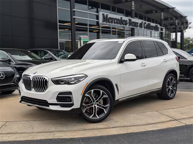 2022 BMW X5 xDrive40i AWD photo