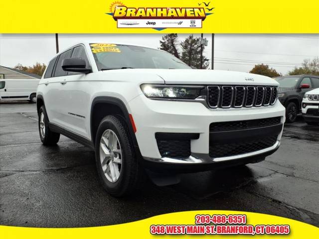 2022 Jeep Grand Cherokee L Laredo 4WD photo