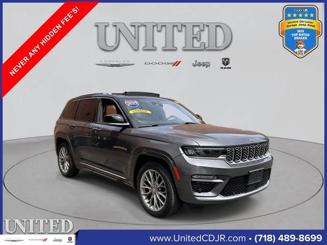 2022 Jeep Grand Cherokee Summit 4WD photo