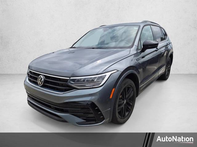 2022 Volkswagen Tiguan SE R-Line Black AWD photo