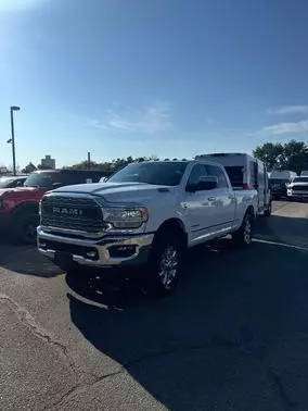 2022 Ram 2500 Limited 4WD photo