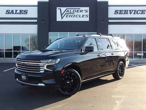 2022 Chevrolet Suburban High Country 4WD photo