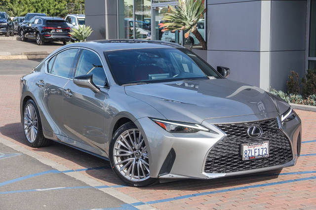 2022 Lexus IS IS 300 RWD photo