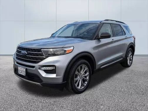 2022 Ford Explorer XLT RWD photo