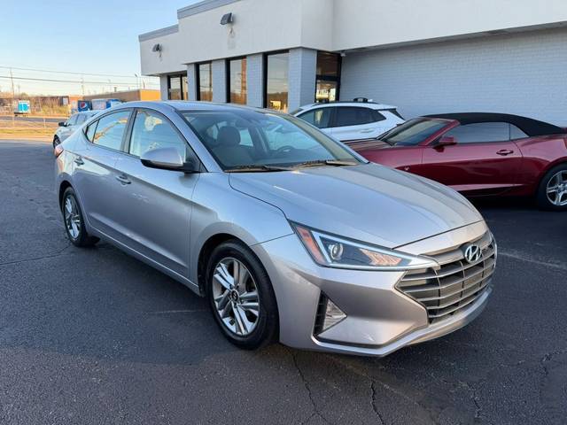 2020 Hyundai Elantra SEL FWD photo