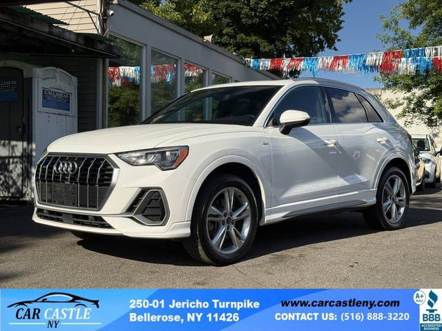 2022 Audi Q3 S line Premium AWD photo