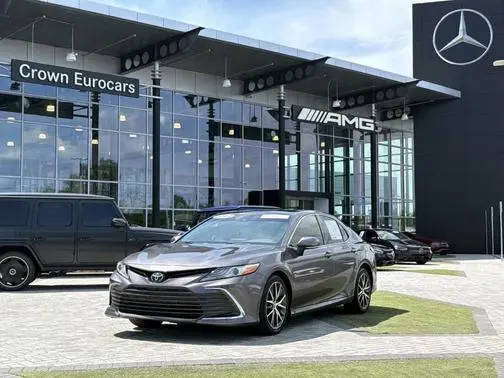 2022 Toyota Camry XLE FWD photo