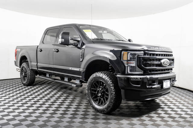 2020 Ford F-350 Super Duty LARIAT 4WD photo