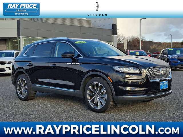 2022 Lincoln Nautilus Reserve AWD photo