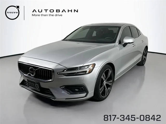 2022 Volvo S60 Inscription AWD photo