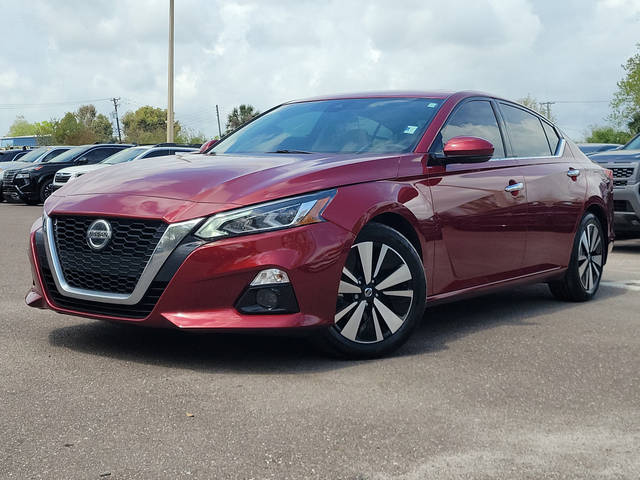 2022 Nissan Altima 2.5 SL FWD photo