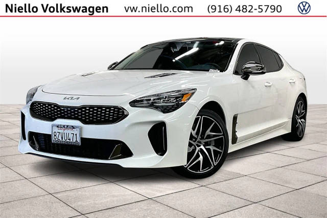 2022 Kia Stinger GT-Line RWD photo