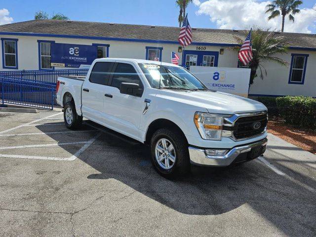2022 Ford F-150 XLT 4WD photo