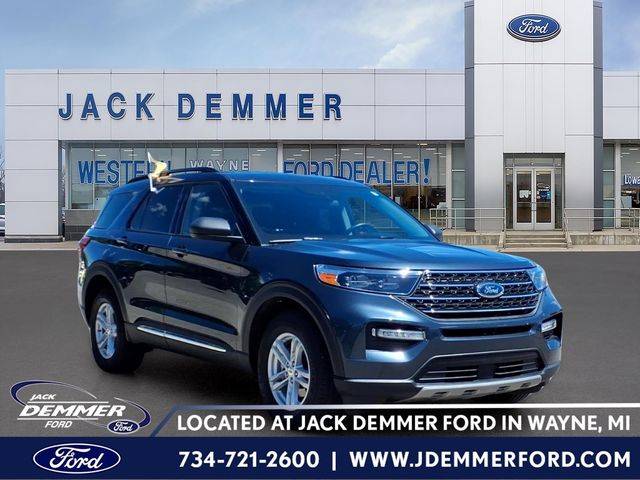 2022 Ford Explorer XLT 4WD photo
