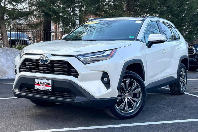 2022 Toyota RAV4 Hybrid XLE Premium AWD photo