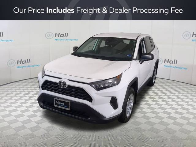 2022 Toyota RAV4 LE AWD photo