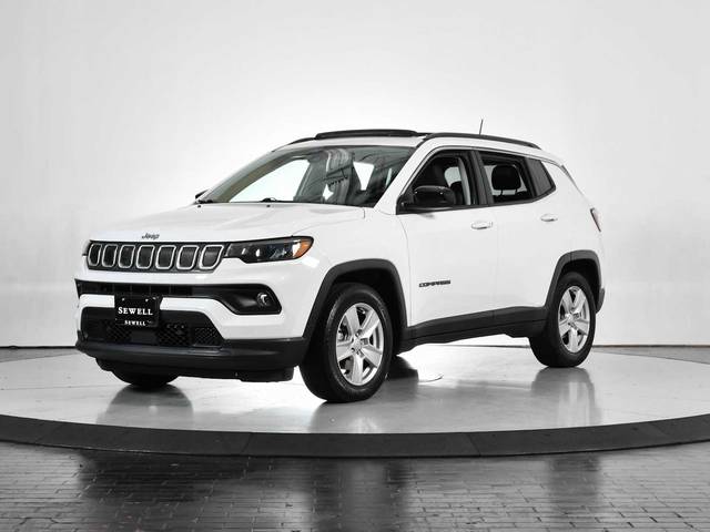 2022 Jeep Compass Latitude FWD photo