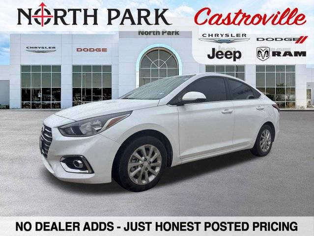 2022 Hyundai Accent SEL FWD photo