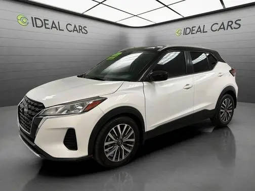2022 Nissan Kicks SV FWD photo