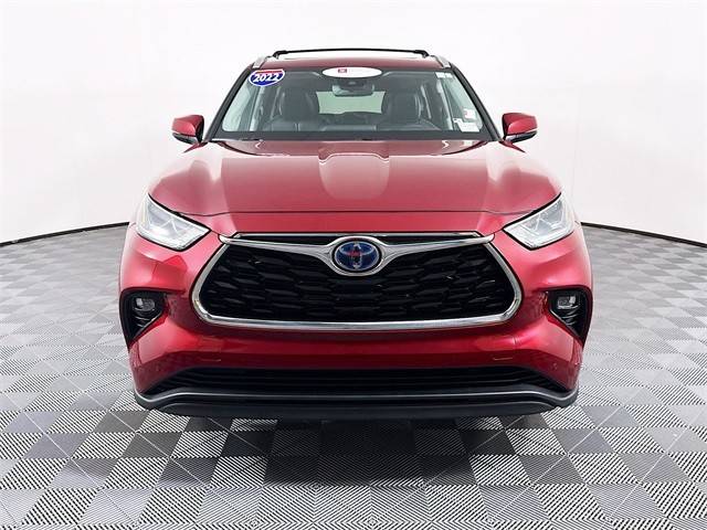 2022 Toyota Highlander Hybrid Limited FWD photo