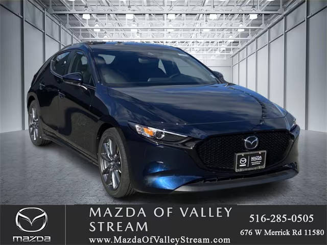 2022 Mazda 3 Select FWD photo