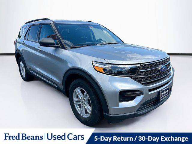 2022 Ford Explorer XLT 4WD photo