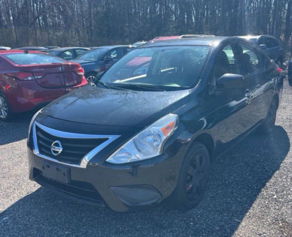 2019 Nissan Versa SV FWD photo