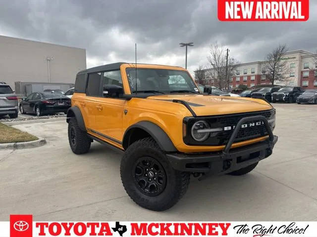 2021 Ford Bronco 4 Door First Edition 4WD photo