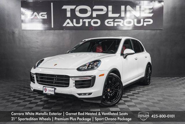2015 Porsche Cayenne Turbo AWD photo