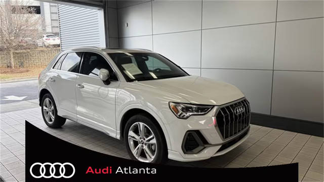 2022 Audi Q3 S line Premium Plus AWD photo