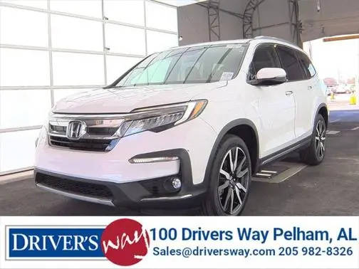 2022 Honda Pilot Touring 7-Passenger FWD photo