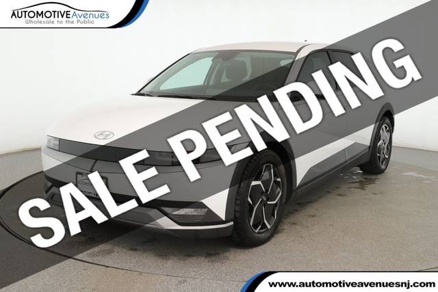 2022 Hyundai Ioniq 5 SE AWD photo