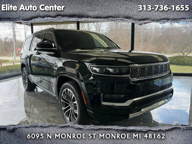 2022 Jeep Grand Wagoneer Series III 4WD photo